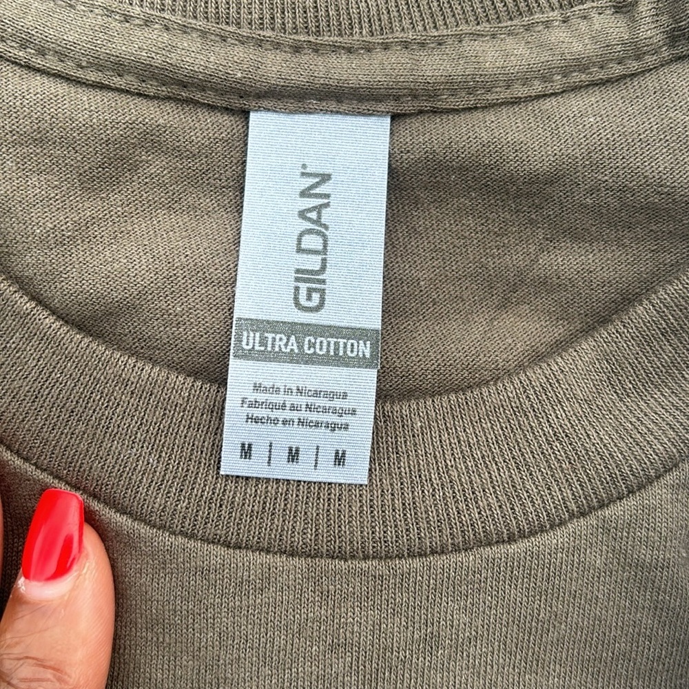 Brand new tshirts with logos - Picture 5 of 5